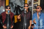 Himesh Reshammiya, Akshay Kumar And Honey Singh Record 'Lonely Remix' Song Pic 6