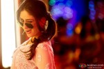Kareena Kapoor winks in a still from 'Fevicol' song in Dabangg 2 Movie Stills