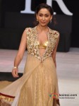 Model Walks For Riyaz Gangji At India Resort Fashion Week 2012 Pic 8
