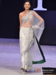 Model Walks For Riyaz Gangji At India Resort Fashion Week 2012 Pic 5