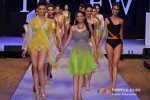 Nidhi Munim's Debut Show At India Resort Fashion Week 2012 Pic 3