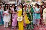 Sonakshi Sinha in a still from 'Dagabaaz Re' song in Dabangg 2 Movie Stills