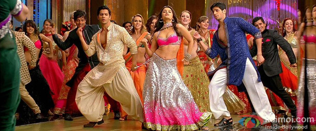 Varun Dhawan, Alia Bhatt, Sidharth Malhotra in a still from Student Of The Year Movie Varun Dhawan, Alia Bhatt, Sidharth Malhotra in a still from Student Of The Year Movie