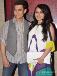 Aamir Khan And Rani Mukerji At Talaash success bash Pic 2