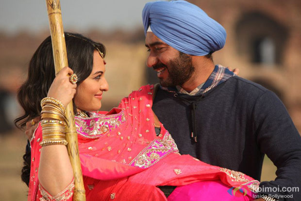 Ajay Devgn and Sonakshi Sinha in a still from Son Of Sardaar Movie