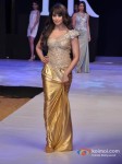Bipasha Basu sizzles at India Resort Fashion Week 2012 Pic 2