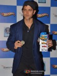Hrithik Roshan unveils Hotwheels Vending Machine Pic 5