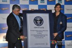 Hrithik Roshan unveils Hotwheels Vending Machine Pic 10