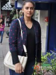Huma Qureshi Snapped Street Shopping Pic 2
