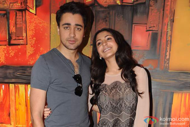 Imran Khan and Anushka Sharma at Matru Ki Bijlee Ka Mandola promotional event