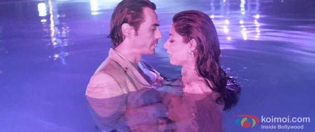 Arjun Rampal and Chitrangda Singh in a still from Inkaar Movie