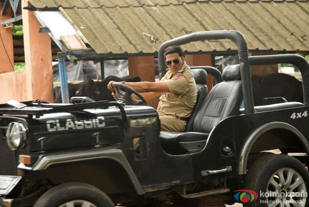 Akshay Kumar in a still from Khiladi 786 Movie Akshay Kumar in a still from Khiladi 786 Movie