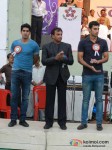 Vijendar Singh flags off 23rd Vasai Kala Krida Mahotsav 2012 Pic 4