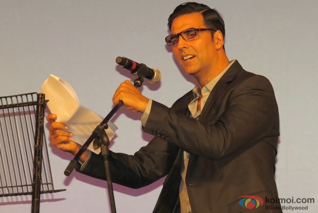 Akshay Kumar sung a song at Special Chabbis (26) Movie Music Launch