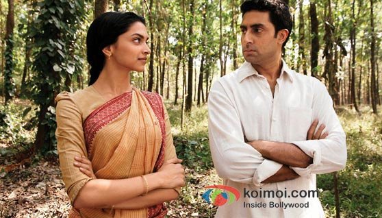 Deepika Padukone And Abhishek Bachchan in Khelein Hum Jee Jaan Sey Movie Stills