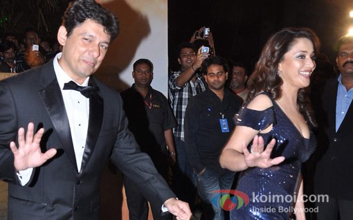 Dr.Sriram Nene And Madhuri Dixit At Walk The Red Carpet Of Filmfare Awards 2013