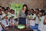 Sonakshi Sinha at Dabangg 2 screening held for Smile Foundation’s NGO kids Pic 3