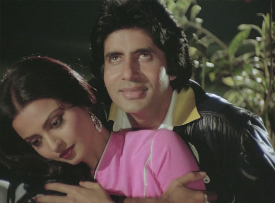 Still from Silsila Movie