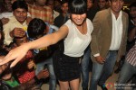 Veena Malik gets kissed by 100 men on her birthday Pic 5