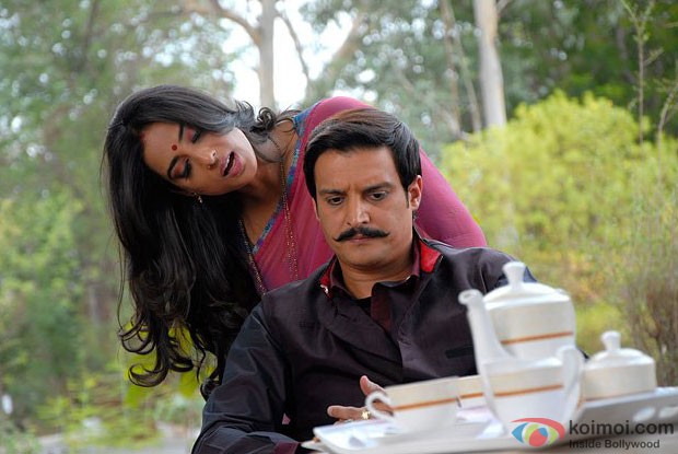 still from Saheb Biwi Aur Gangster Returns Movie