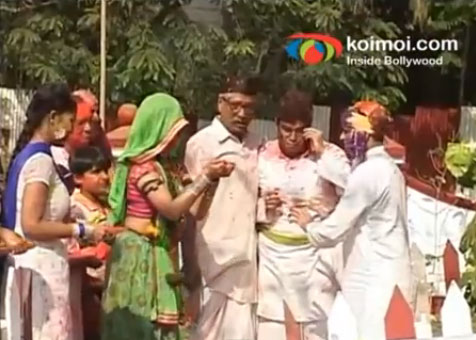 Holi on the sets of Chidiya Ghar