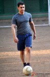 Aamir Khan snapped playing Football Pic 2