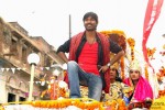Dhanush in Raanjhanaa Movie Stills Pic 4