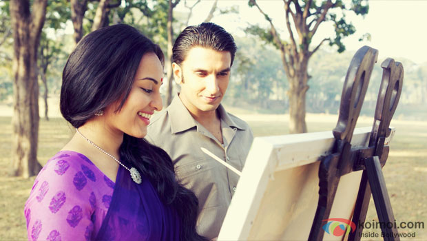 Sonakshi Sinha and Ranveer Singh in Lootera Movie Stills Pic 2