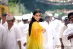Sonam Kapoor in Raanjhanaa Movie Stills Pic 2