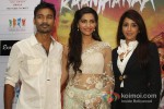 Dhanush, Sonam Kapoor And Krishika Lulla At Raanjhanaa Press Meet in Delhi Pic 2