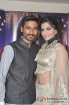 Dhanush And Sonam Kapoor Promote Raanjhanaa On The Sets Of 'Jhalak Dikhla Jaa'
