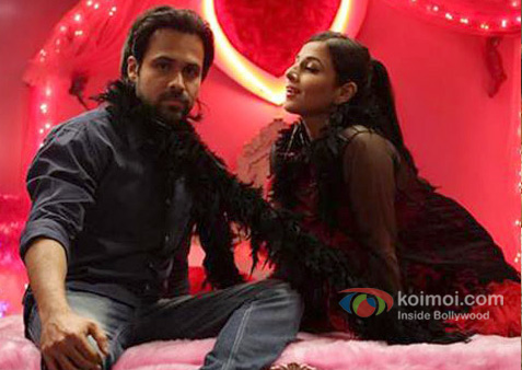 Emraan Hashmi and Vidya Balan in Ghanchakkar Movie Stills Emraan Hashmi and Vidya Balan in Ghanchakkar Movie Stills