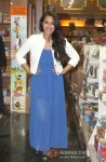 Sonakshi Sinha launches Mills and Boons Series Pic 3