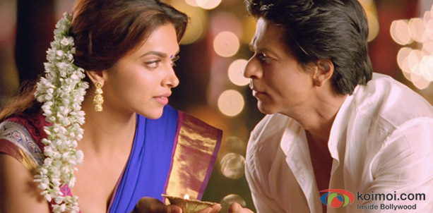 Deepika Padukone And Shah Rukh Khan in Chennai Express Movie Stills
