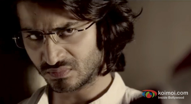 Puneet Singh Ratn in Satya 2 Movie Song