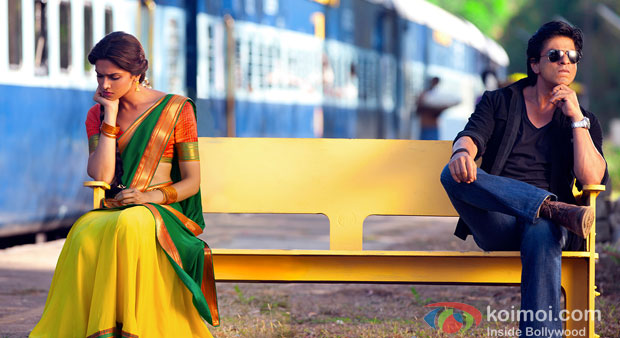 Deepika Padukone And Shah Rukh Khan in Chennai Express Movie Stills