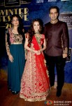 Dia Mirza walks the ramp at LFW 2013 Pic 6