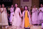 Nargis Fakhri In A Desi Avatar At LFW 2013 Pic 3