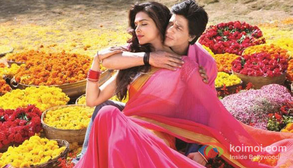 Shah Rukh Khan and Deepika Padukone in Chennai Express Movie Stills