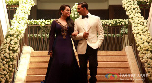 Sonakshi Sinha And Akshay Kumar in Once Upon A Time In Mumbaai Dobaara! Movie Stills