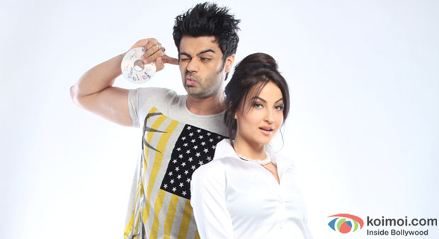 Manish Paul and Elli Avram in a still from Mickey Virus