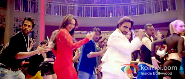 Sonakshi Sinha And Saif Ali Khan in Bullett Raja Movie Stills