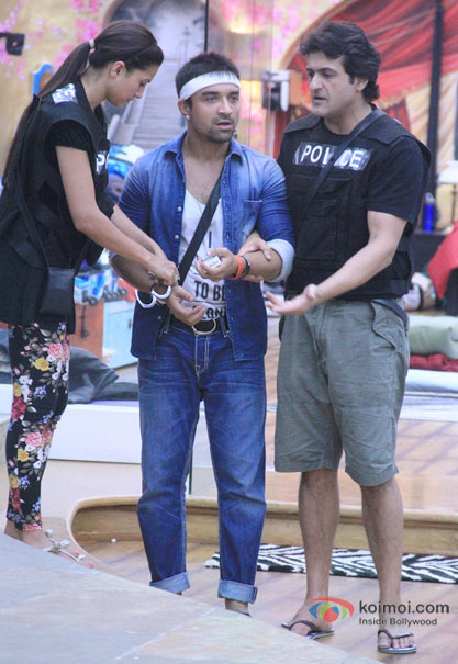 Gauhar Khan, Ajaz Khan and Armaan Kohli in Bigg Boss 7 Gauhar Khan, Ajaz Khan and Armaan Kohli in Bigg Boss 7