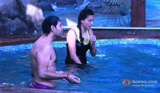 VJ Andy and Gauhar Khan in Bigg Boss 7