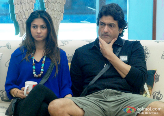 Tanishaa Mukherjee and Armaan Kohli in Bigg Boss 7