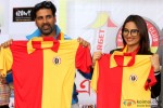 Akshay Kumar and Sonakshi Sinha Announced As Life Members Of East Bengal Club Pic 4