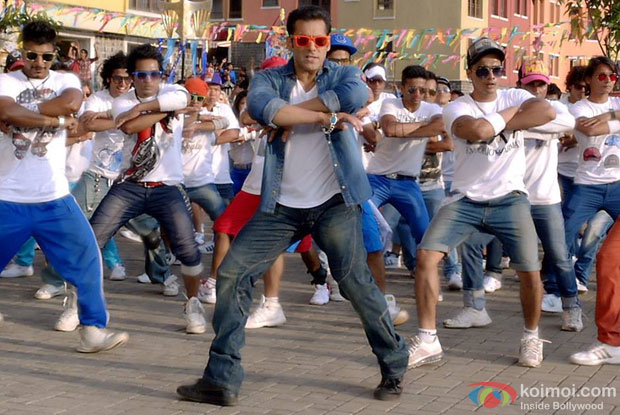 Salman Khan in a still from 'Jai Ho'