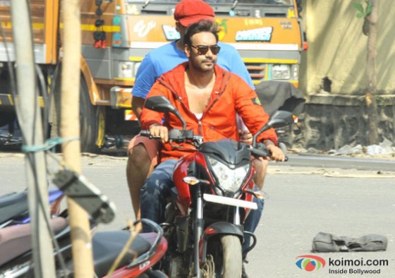 Ajay Devgn and Kunaal Roy Kapur spotted while shooting for 'Action Jackson'