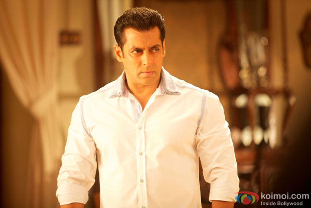 Salman Khan in a still from movie 'Jai Ho'
