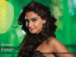 Sonam Kapoor Wallpaper 10